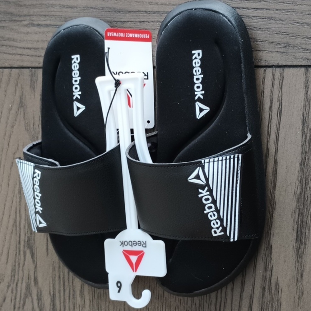 Reebok Women's Performance Memory Foam Slides  Black& White  Various Sizes  NWT - Picture 7 of 12